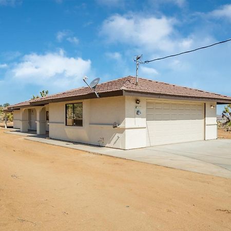 @ Marbella Lane - Modern Rustic Home In Jt Joshua Tree Exterior photo